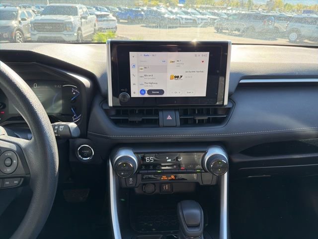 Used 2024 Toyota RAV4 XLE w/ Convenience Package image 15