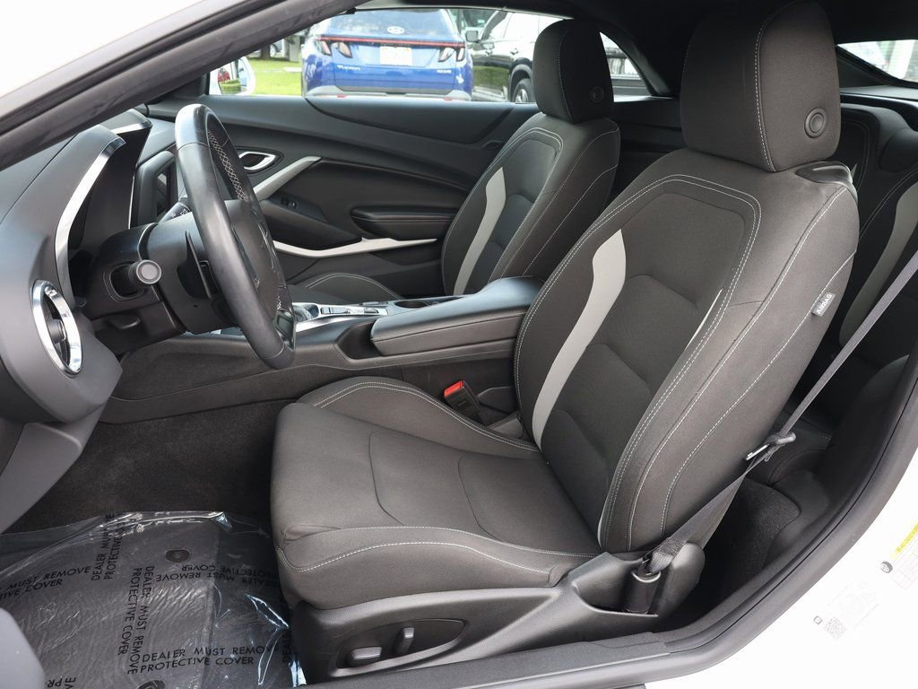 Used 2024 Chevrolet Camaro LT w/ RS Package image 15