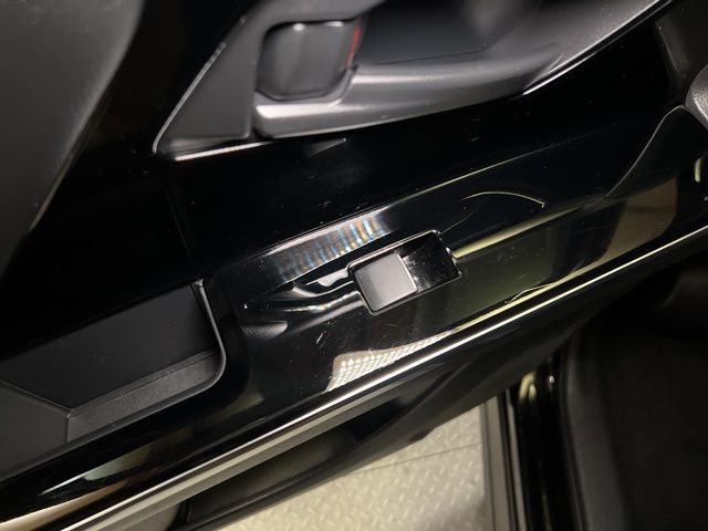 Used 2023 Subaru Solterra AWD image 59