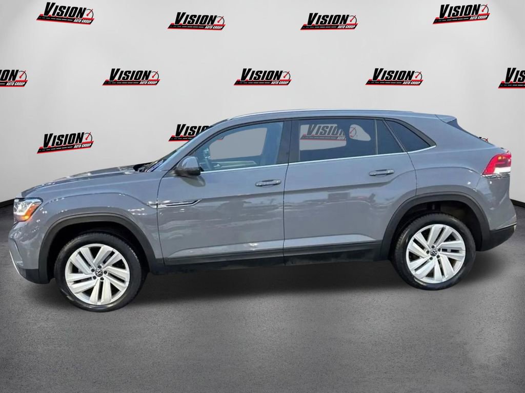 Used 2022 Volkswagen Atlas Cross Sport SE image 8