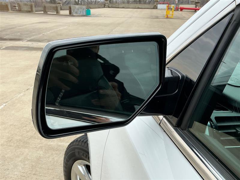 Used 2016 Chevrolet Tahoe LTZ image 18