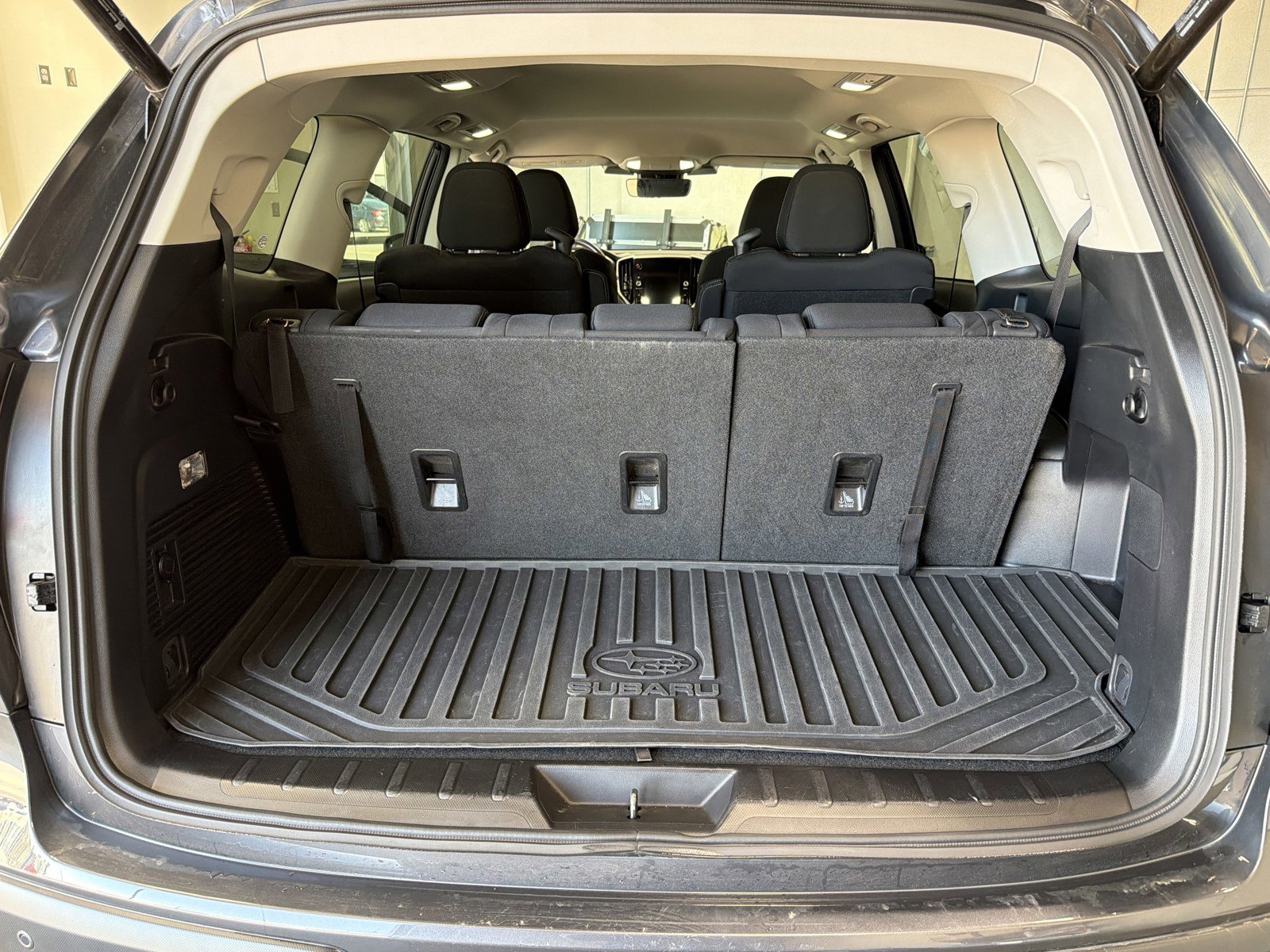 Certified 2023 Subaru Ascent Premium w/ Convenience Package AWD/4WD image 17