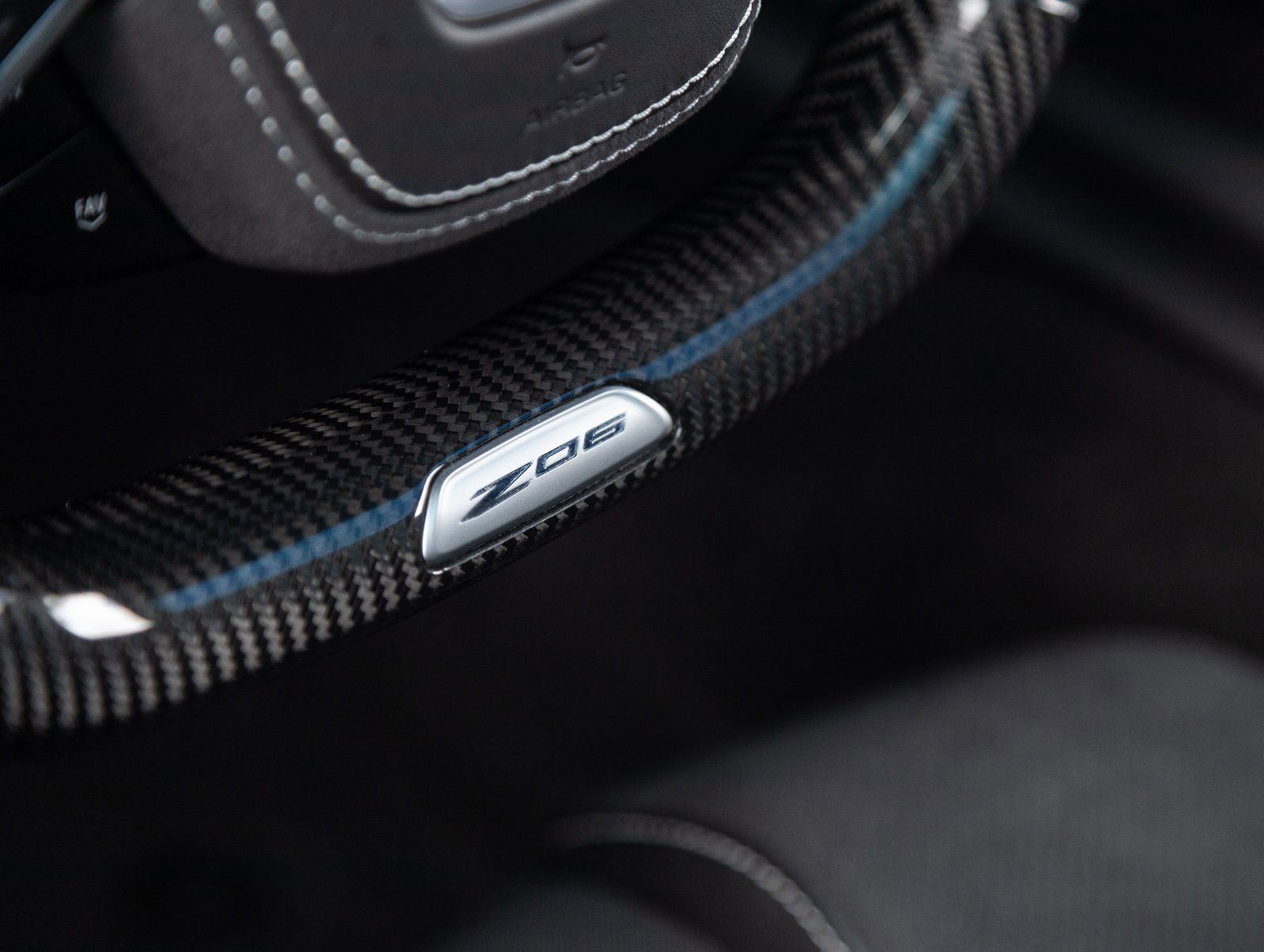 Used 2024 Chevrolet Corvette Z06 w/ Z07 Performance Package image 17