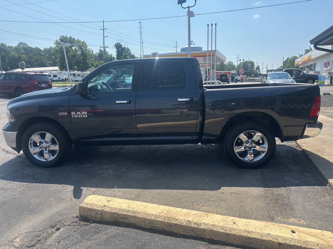 Used 2015 RAM 1500 Big Horn AWD/4WD image 11