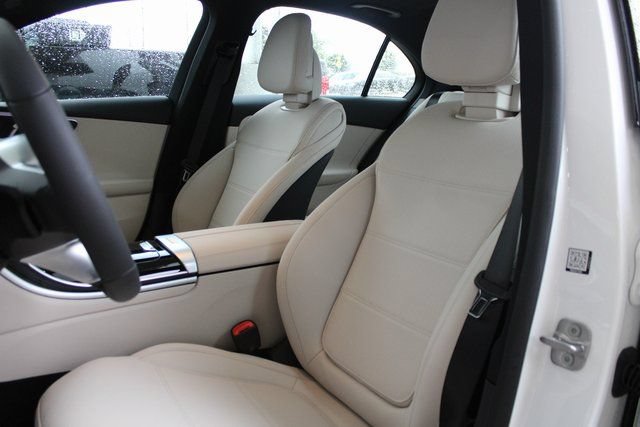 New 2025 Mercedes-Benz C 300 4MATIC Sedan image 28