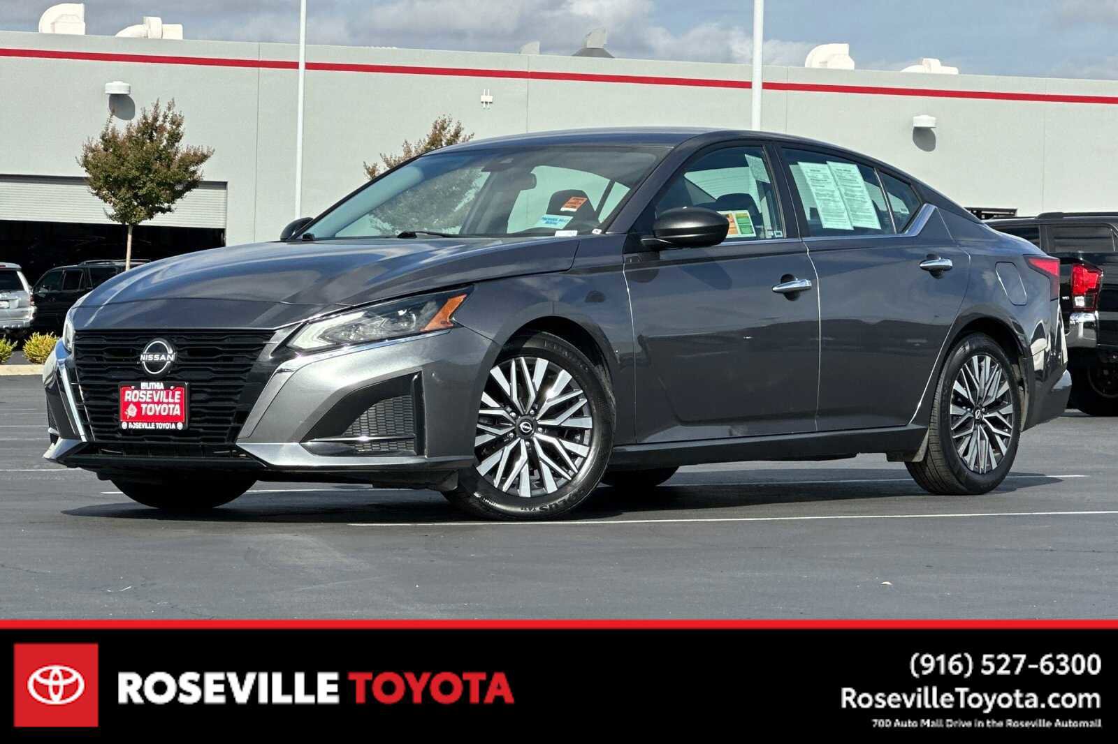 Used 2024 Nissan Altima 2.5 SV