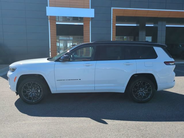 New 2026 Jeep Grand Cherokee L Summit AWD/4WD image 7