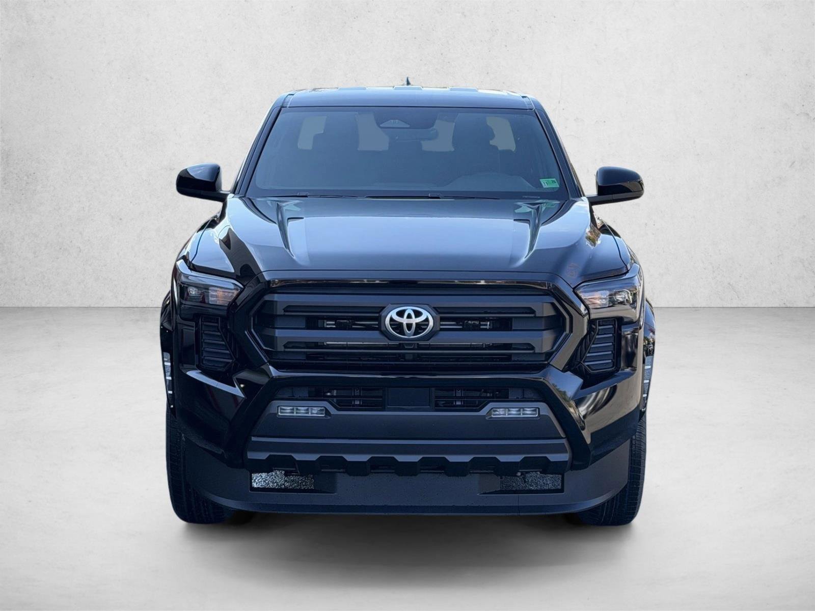 Certified 2025 Toyota Tacoma SR5 AWD/4WD image 2