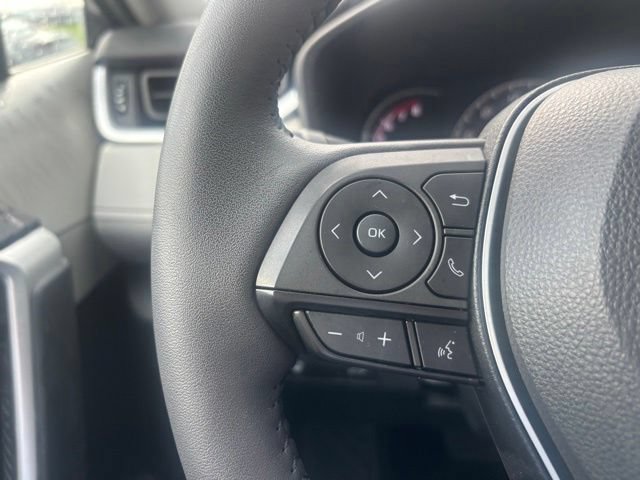 Used 2023 Toyota RAV4 XLE Premium FWD image 17