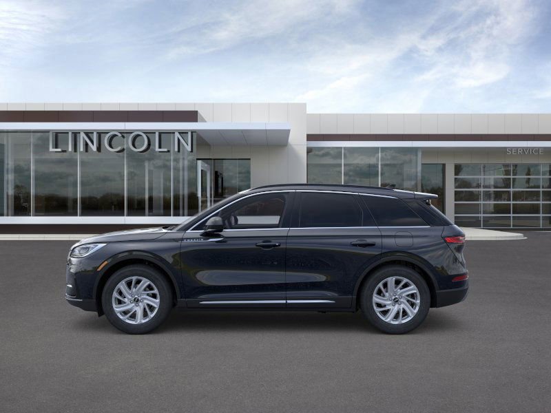 New 2026 Lincoln Corsair Premiere image 3