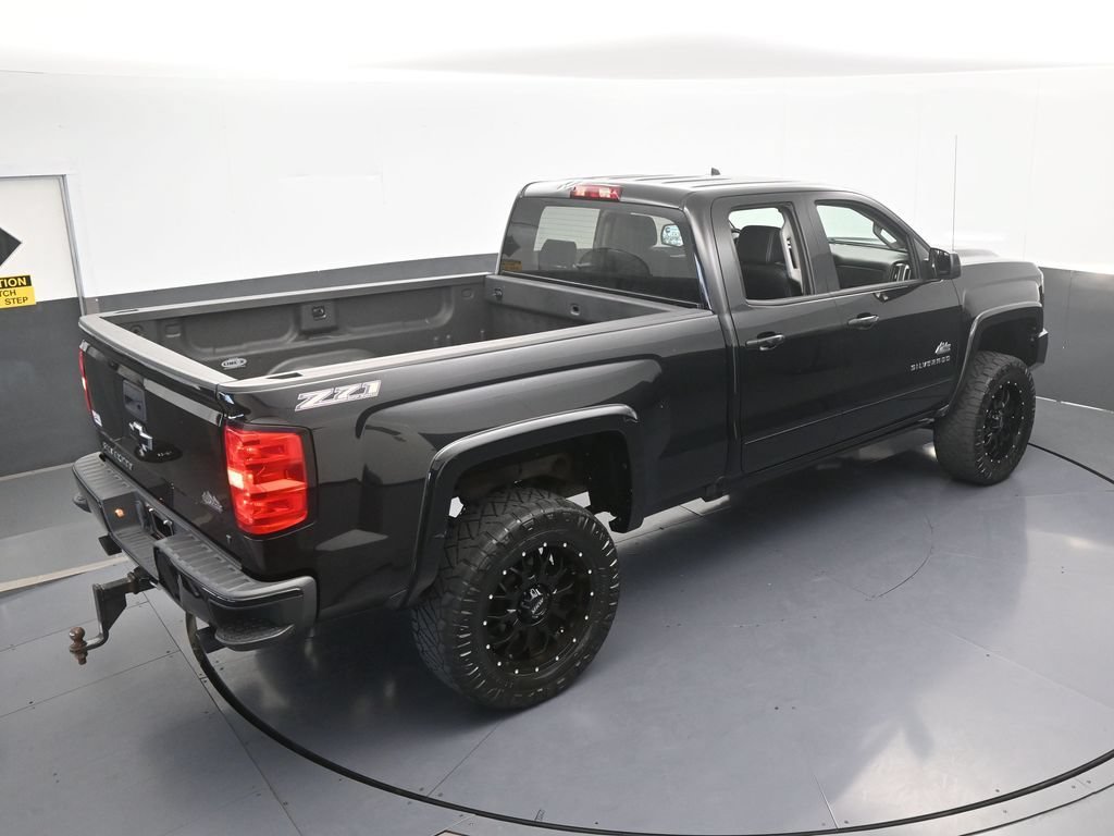 Used 2018 Chevrolet Silverado 1500 LT w/ All Star Edition AWD/4WD image 49