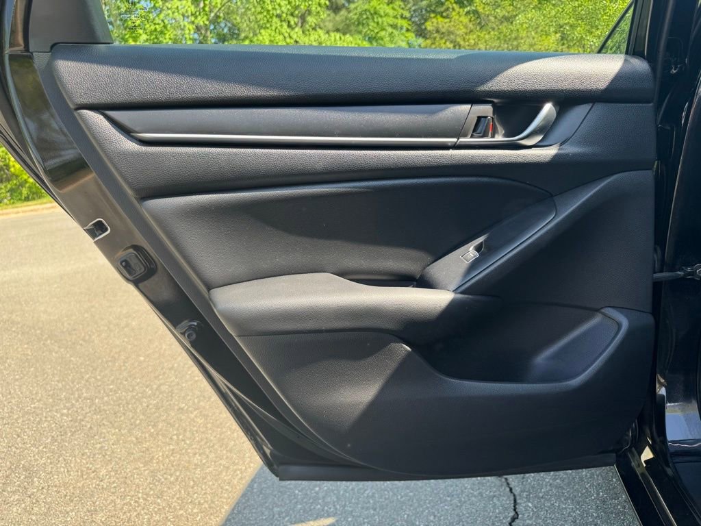 Used 2022 Honda Accord Sport image 26