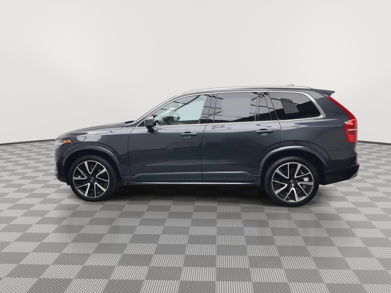 Used 2022 Volvo XC90 T6 Momentum w/ Advanced Package AWD/4WD image 41