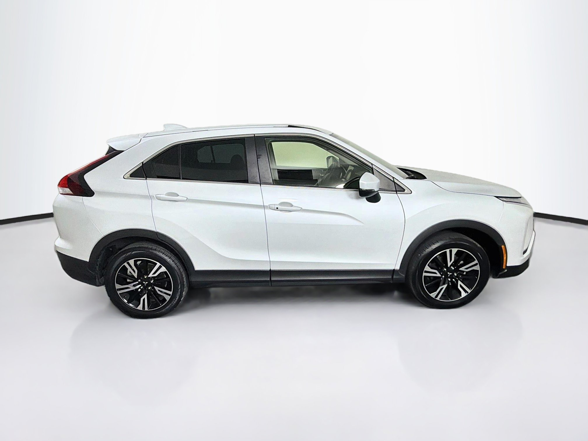Used 2024 Mitsubishi Eclipse Cross SE AWD/4WD image 10