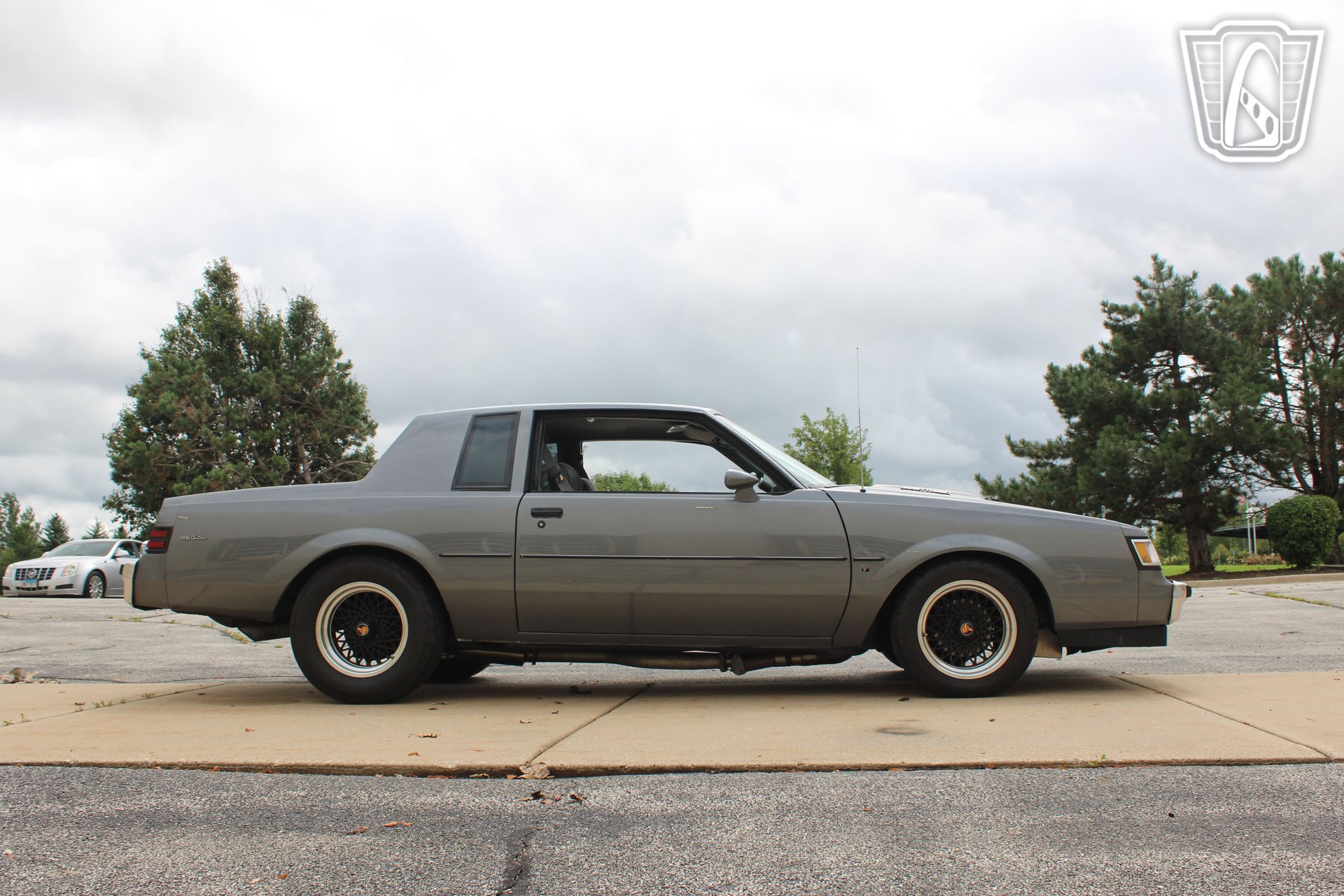 Used 1987 Buick Regal Coupe RWD image 4