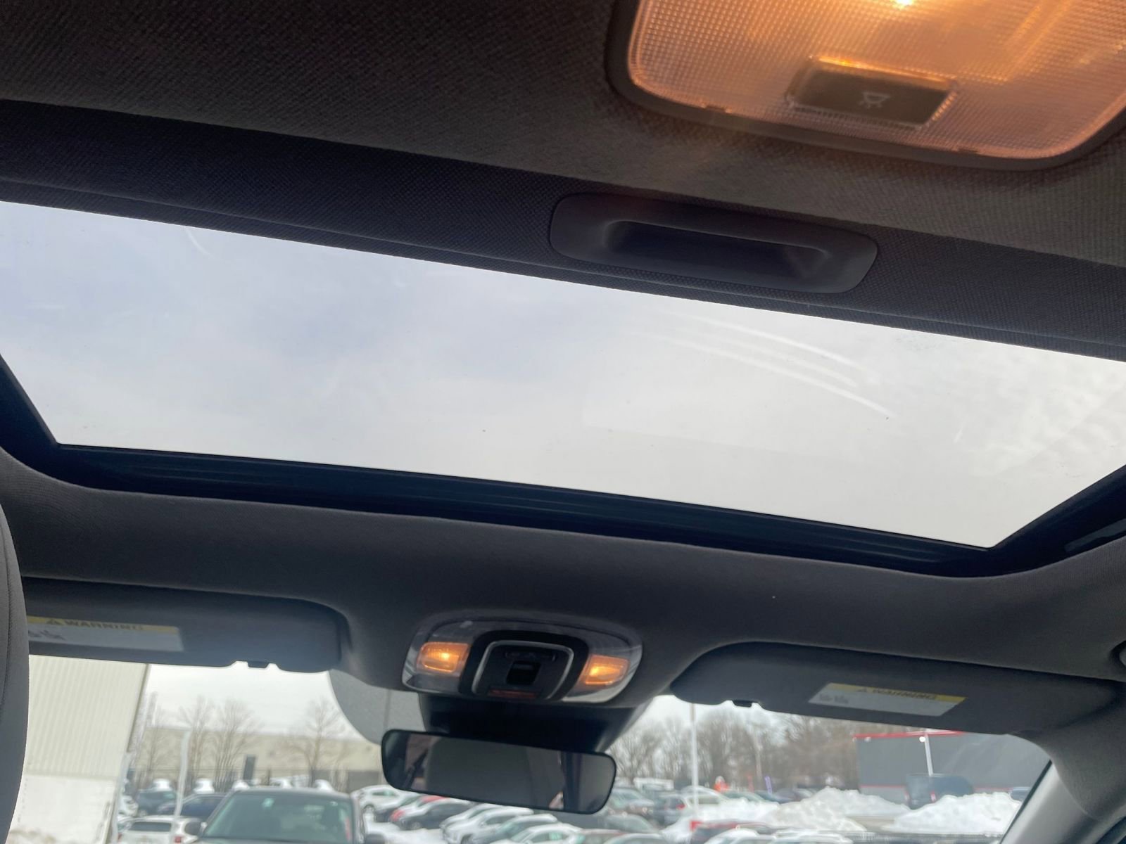 Used 2025 Hyundai Elantra SEL image 27