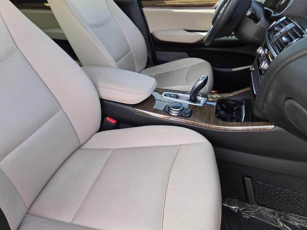 Used 2015 BMW X3 xDrive28i AWD/4WD image 14