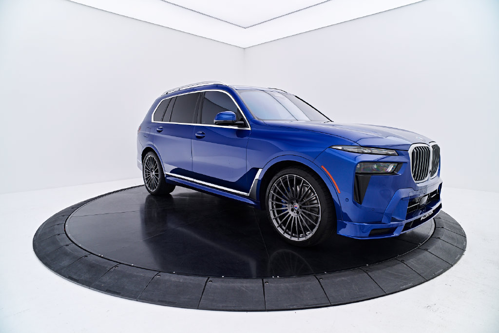 Used 2025 BMW ALPINA XB7 AWD/4WD image 15