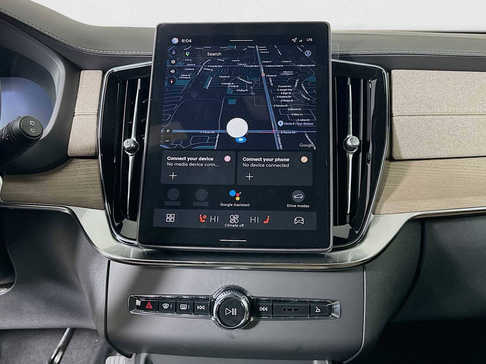New 2026 Volvo XC90 B5 Core AWD/4WD image 13