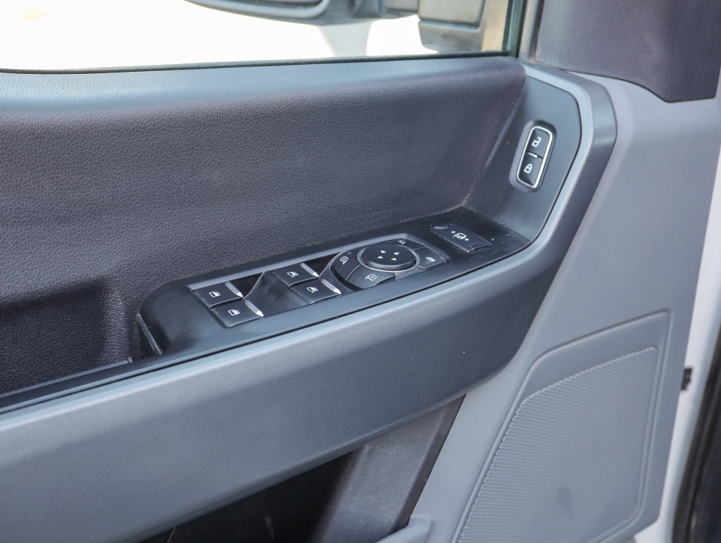 Used 2024 Ford F250 XLT w/ FX4 Off-Road Package AWD/4WD image 16