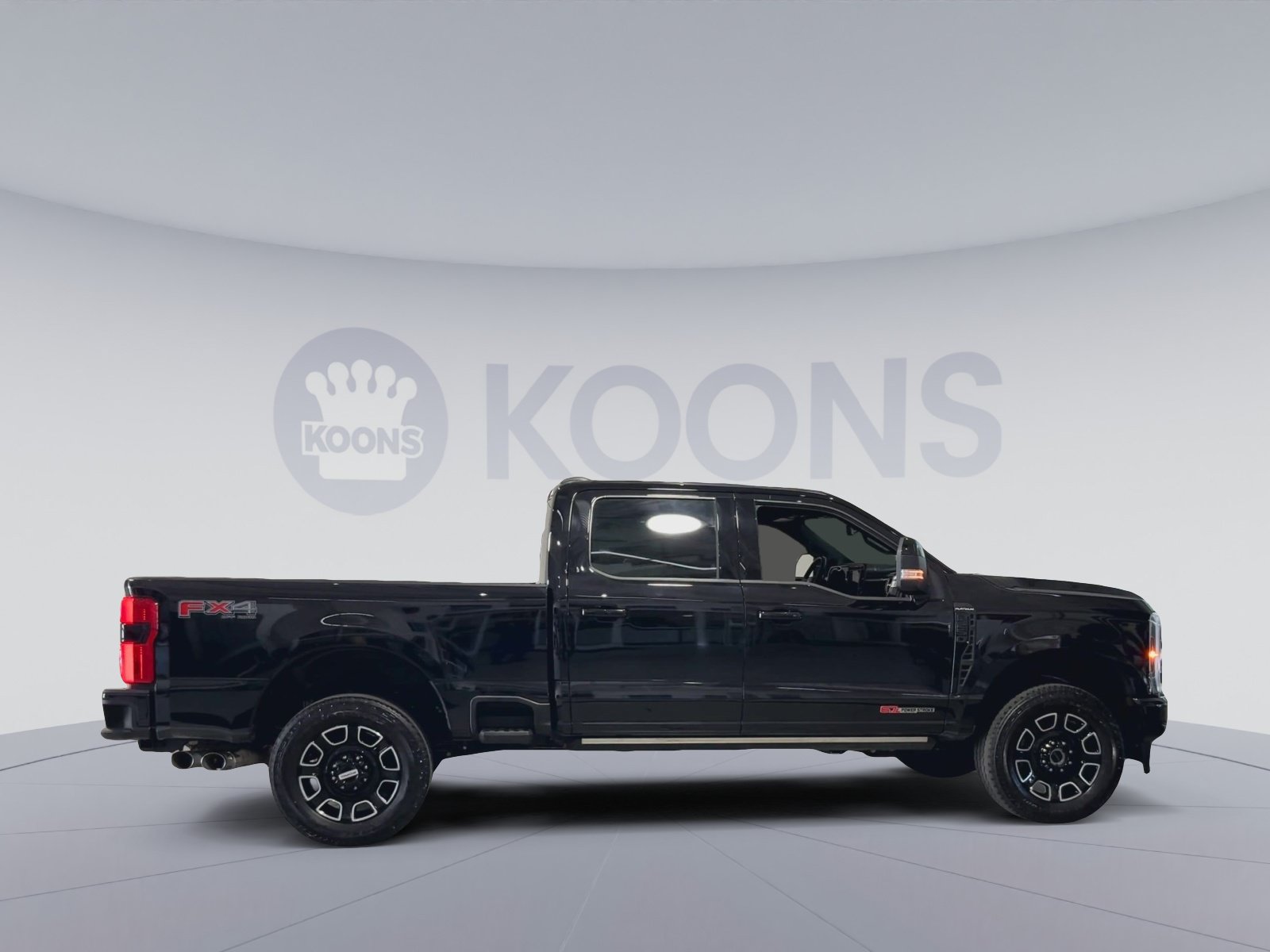 Used 2025 Ford F250 Platinum AWD/4WD image 12