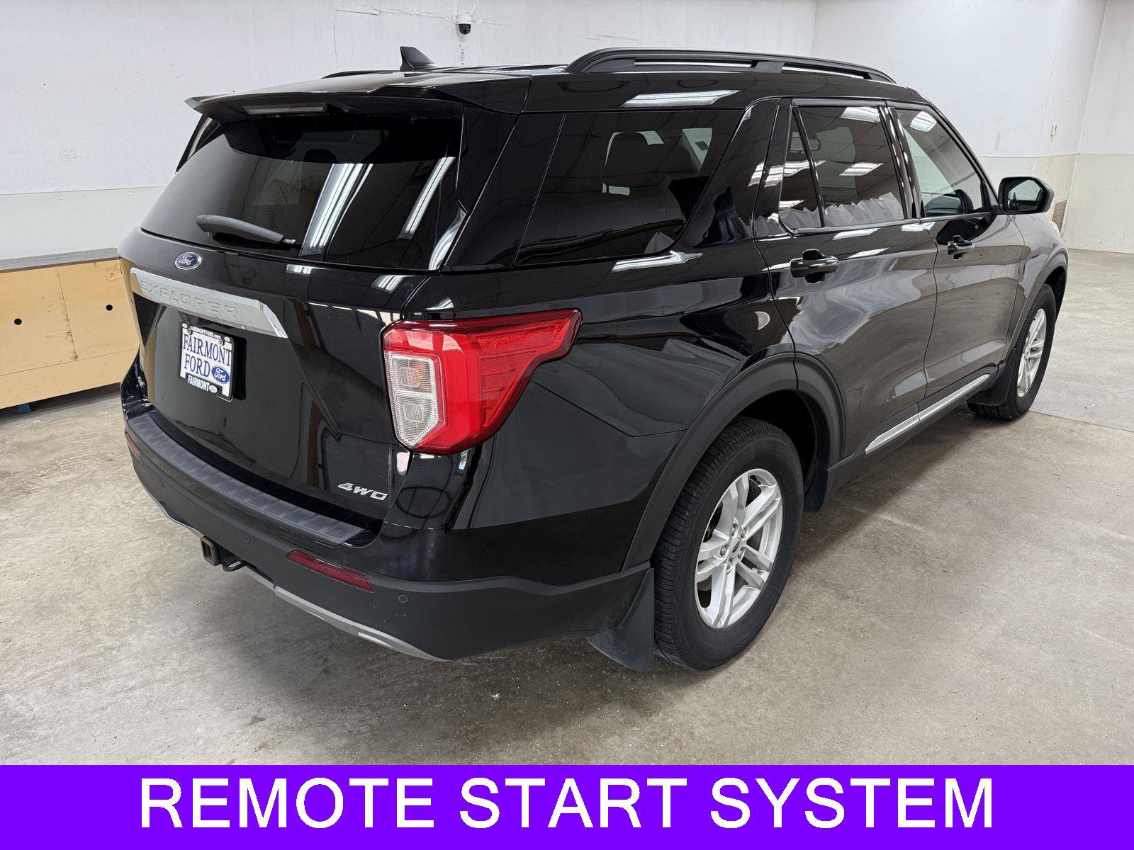 Used 2022 Ford Explorer XLT w/ Equipment Group 202A AWD/4WD image 7