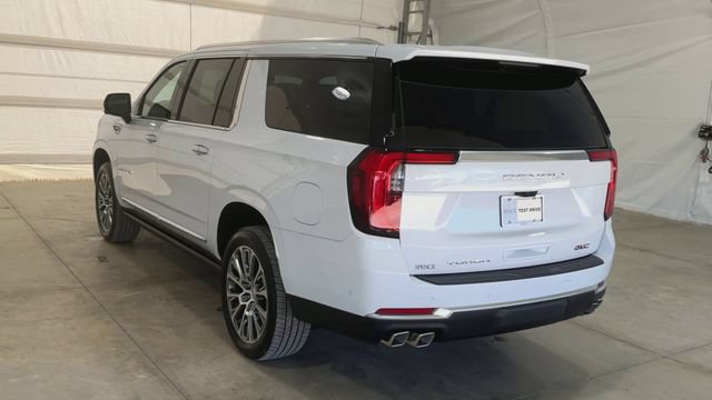 New 2026 GMC Yukon XL Denali w/ Denali Reserve Package RWD image 7