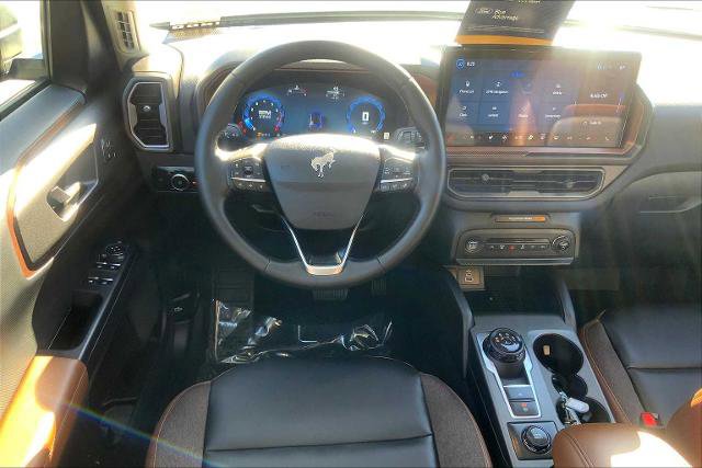 Certified 2025 Ford Bronco Sport Outer Banks w/ Outer Banks Tech Package+ image 5