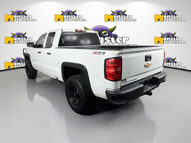 Used 2016 Chevrolet Silverado 1500 W/T w/ Trailering Package AWD/4WD image 7