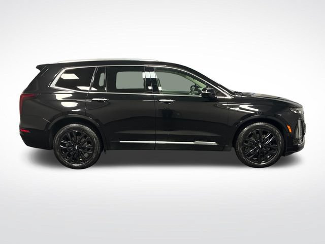 Certified 2022 Cadillac XT6 Premium Luxury w/ Technology Package FWD image 6