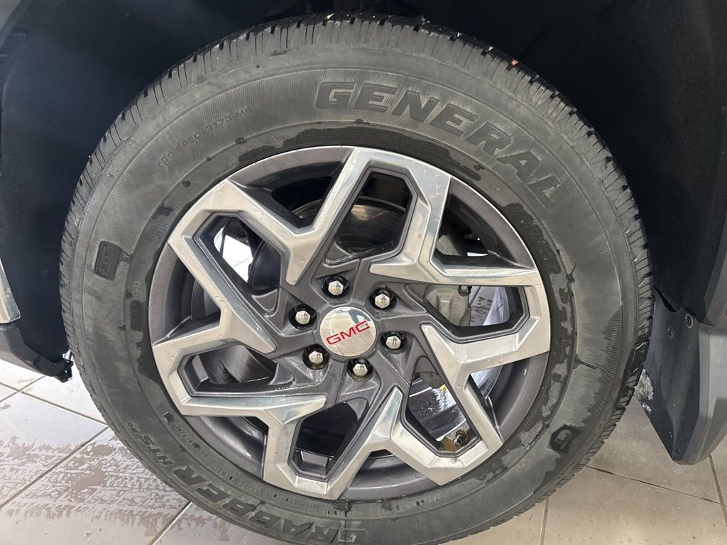 Used 2022 GMC Sierra 1500 SLT w/ SLT Convenience Package image 9