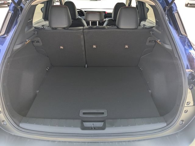 Used 2026 Nissan Kicks SR FWD image 14