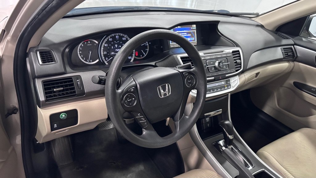 Used 2015 Honda Accord LX image 16