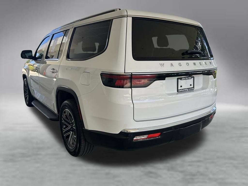 Used 2025 Jeep Wagoneer Series II AWD/4WD image 4