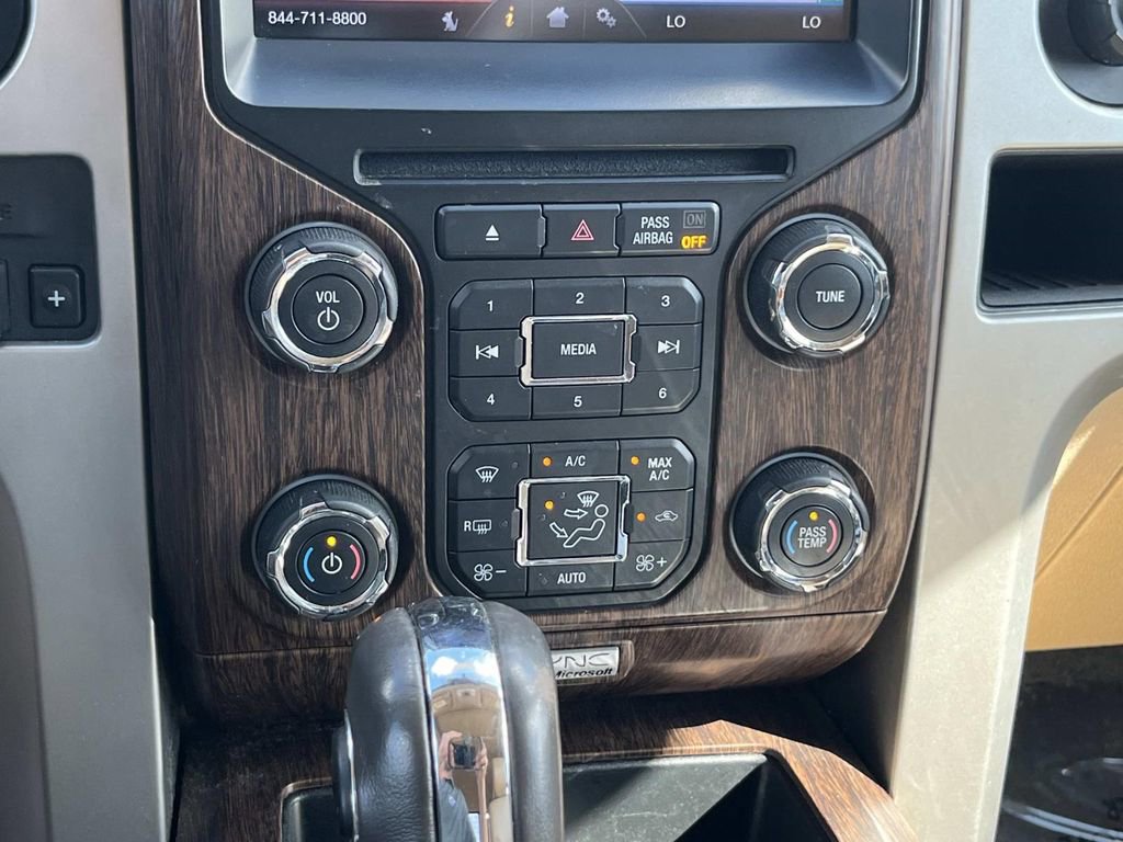 Used 2013 Ford F150 Lariat w/ Luxury Equipment Group image 35