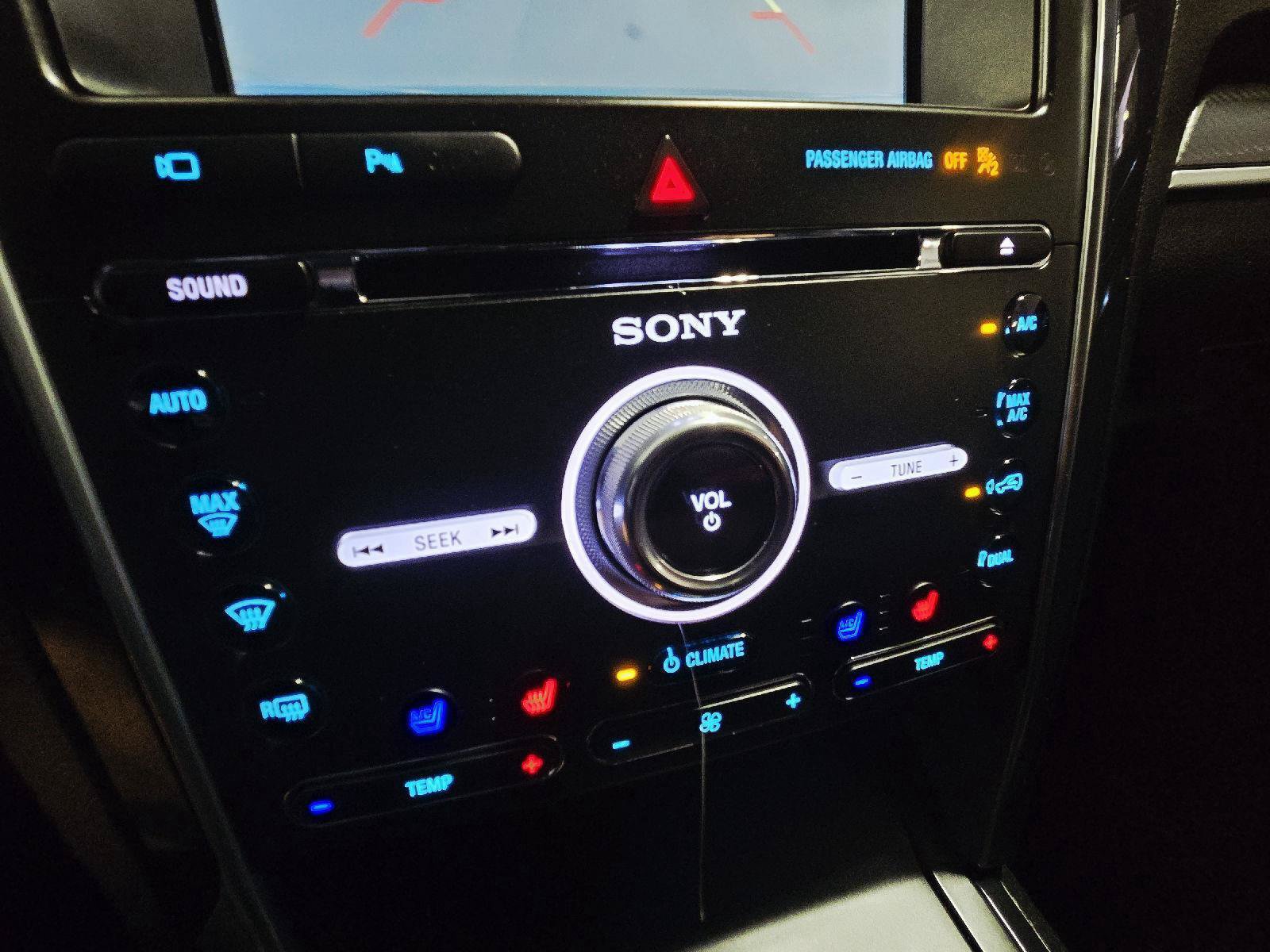 Certified 2018 Ford Explorer Sport w/ Equipment Group 401A AWD/4WD image 37