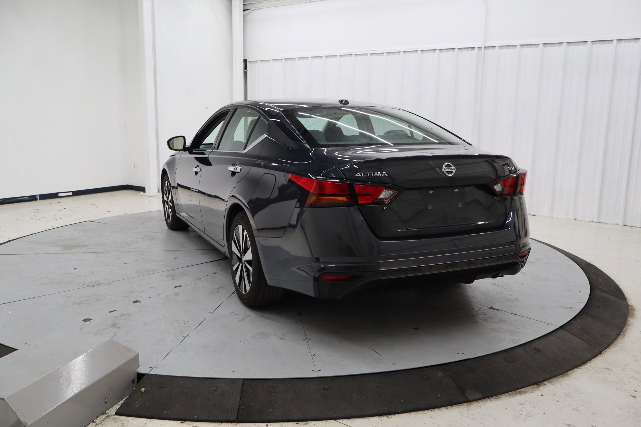 Used 2022 Nissan Altima 2.5 SV image 8