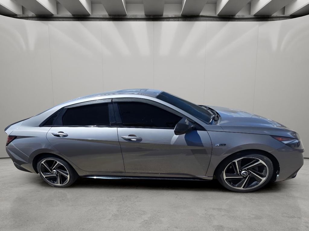 Used 2022 Hyundai Elantra N Line FWD image 5