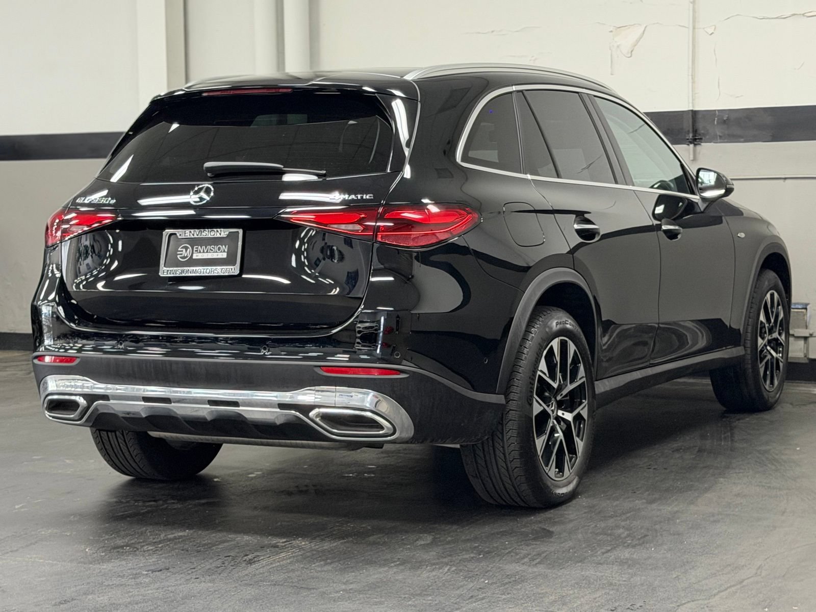 Used 2025 Mercedes-Benz GLC 350e 4MATIC image 12