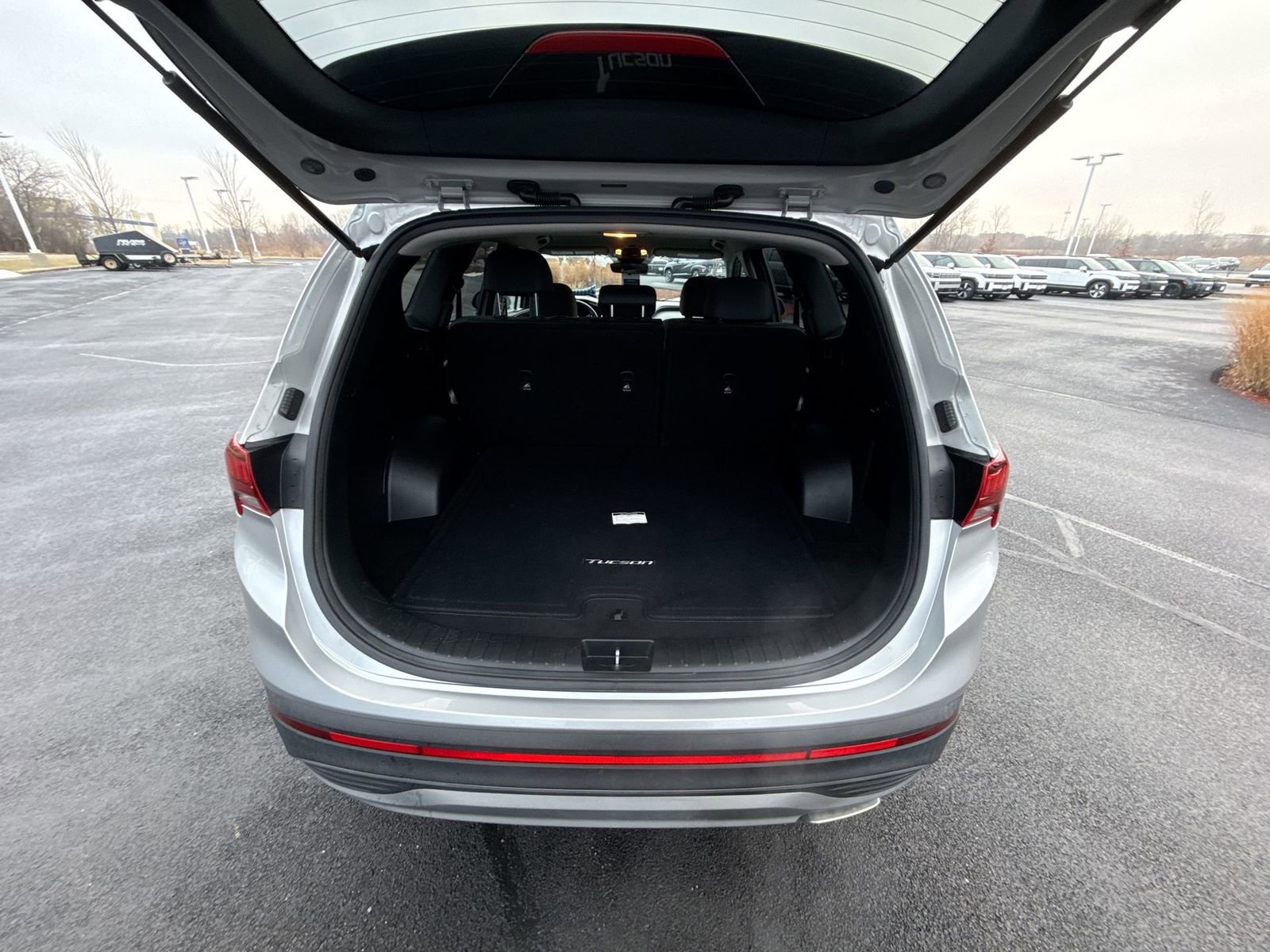 Certified 2022 Hyundai Santa Fe SE w/ Cargo Package image 25