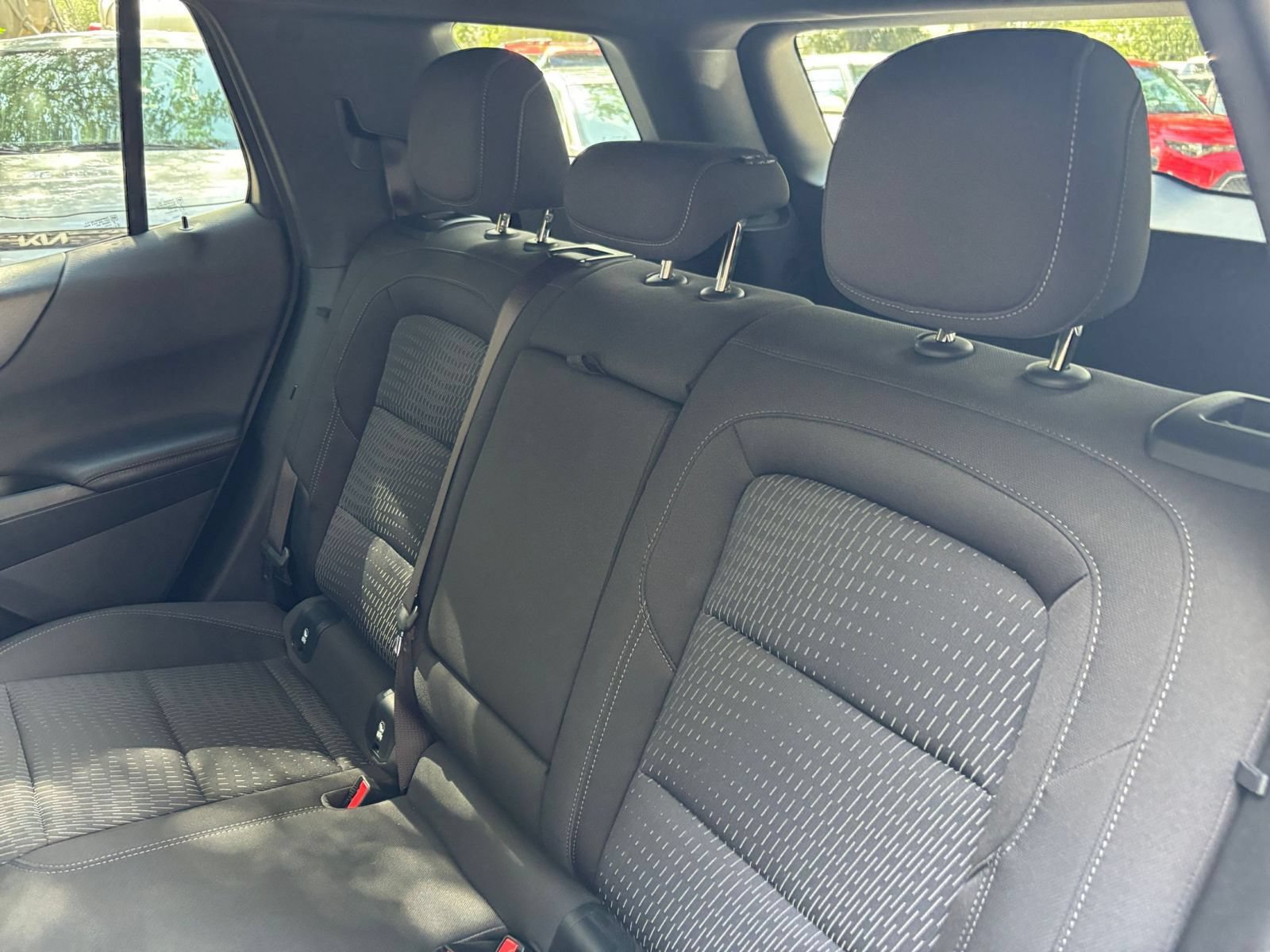 Used 2025 Chevrolet Equinox LT FWD image 37