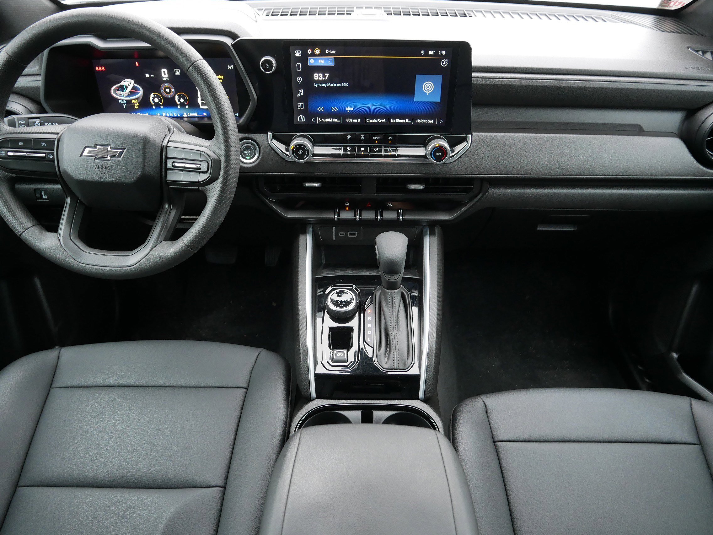 Used 2024 Chevrolet Colorado Trail Boss w/ Advanced Trailering Package AWD/4WD image 10