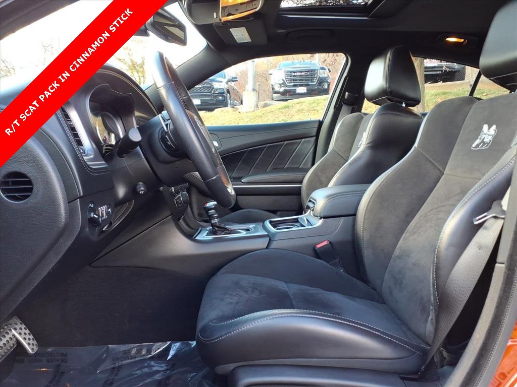 Used 2023 Dodge Charger Scat Pack w/ Dynamics Package image 13