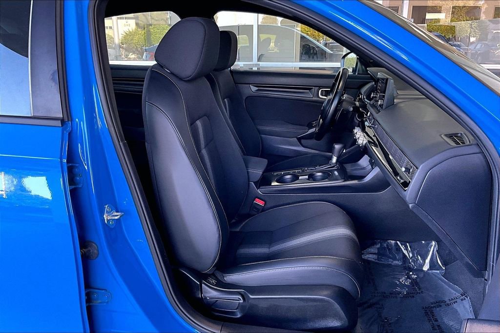 Used 2023 Honda Civic Sport image 29