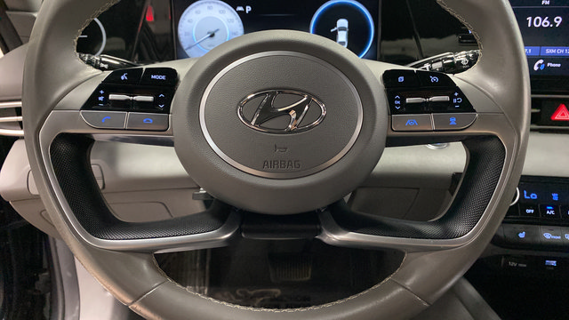 Certified 2022 Hyundai Elantra SEL w/ Convenience Package FWD image 15