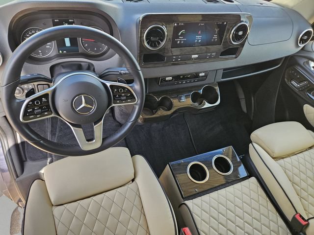 Used 2023 Mercedes-Benz Sprinter 2500 image 23