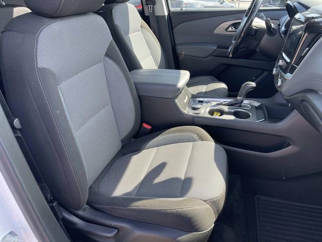Used 2020 Chevrolet Traverse LT FWD image 23