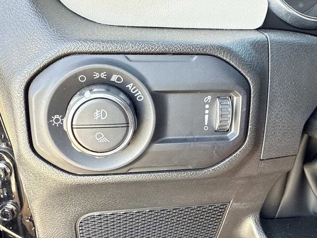 Used 2023 Jeep Gladiator Overland image 29