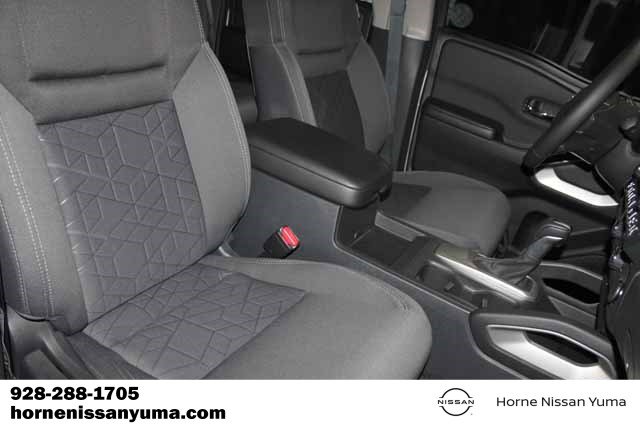 Certified 2025 Nissan Frontier SV w/ SV Convenience Package RWD image 6