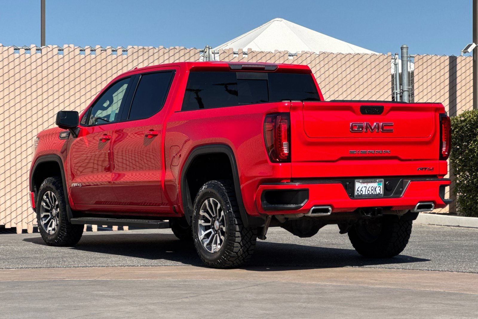Certified 2021 GMC Sierra 1500 AT4 w/ AT4 Preferred Package AWD/4WD image 6
